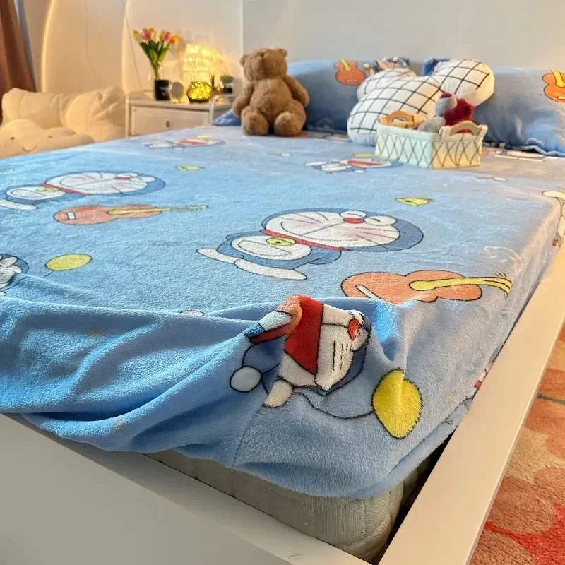 Doraemon cartoon Bed Hat sheet Thickened Flannel Cute Doraemon Bed Sheet All-inclusive Non-slip Dormitory Bedspread