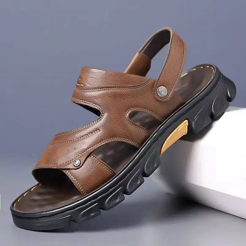 

Мужские летние новые кожаные сандалии с открытым носком, мягкая подошва, нескользящая плоская подошва, легкие уличные пляжные сандалии двойного назначения, тапочки