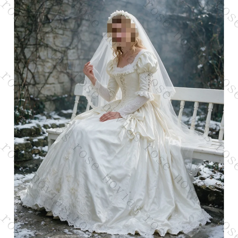 Customized Vintage Victoria Backless Wedding Dress New Style Square Collar Bubble Sleeves Lace Princess Bridal Gown with Bow Tie