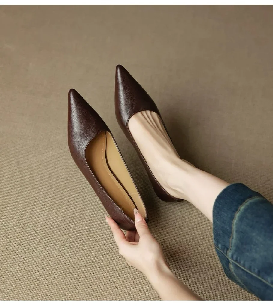 Damen-Pumps aus Rindsleder mit spitzer Zehenpartie, hochwertig, weich, bequem, elegant, mit dünnem, hohem Absatz, schlanke Abendschuhe – Detail 6