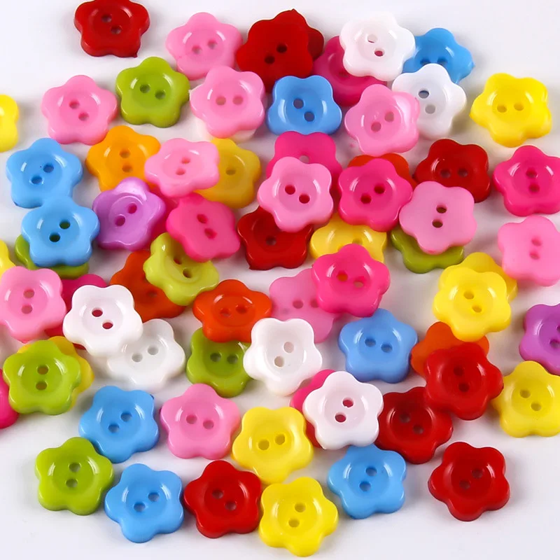 100 Pcs 2 Holes Flower Buttons Candy Color Clothing Sewing Buttons Fit Scrapbooking Apparel Crafts DIY Decoration 12mm 13mm