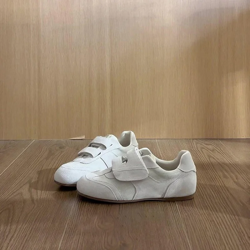 

Новое поступление 2026, женские немецкая тренировочная обувь в стиле ретро на липучке - спортивные кроссовки на плоской подошве, нишевая повседневная обувь