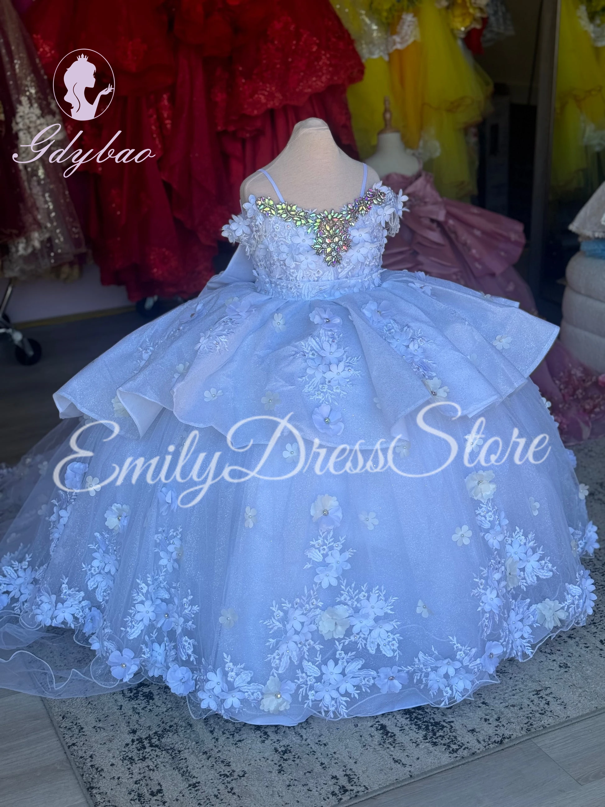

Customized White Flower Girl Dress for Wedding Beaded Pearls Shining Lace Puffy Kids Birthday Party First Communion Gown