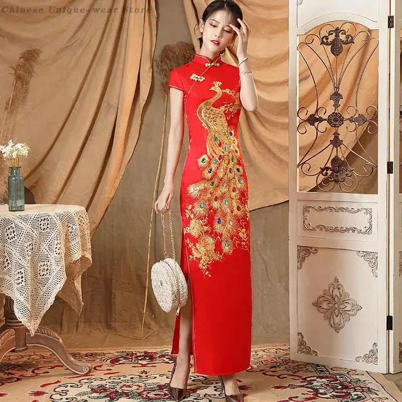 

Red Vintage Chinese Dress Tradition Peacock Long 3XL Cheongsam Wedding Party Dress Female Temperament Elegant Chinese Style Gown