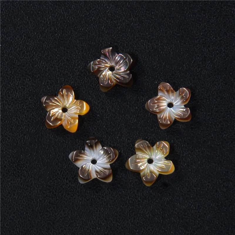 Natural Shell Flower Beads Accessories Mother of Pearl Shell Flower Pendant Beads for Jewelry Necklace Craft DIY Bracelet Making