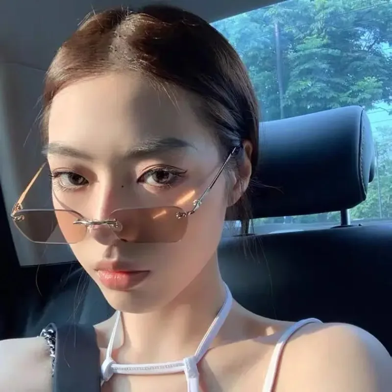 Rimless Small Glasses Man Stylish Sunglasses Woman Transparent Pink Blue Eyewear UV400 Gradient Color Sun Glasse view 3