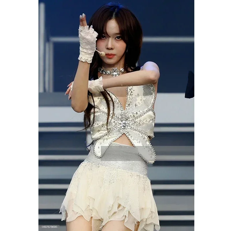 

2025 Korean Singer Winter Y2k Shiny Crystal Butterfly Sling Vest Crop Top Sexy Nightclub Hot Girl Mini Skirt Women Two Piece Set