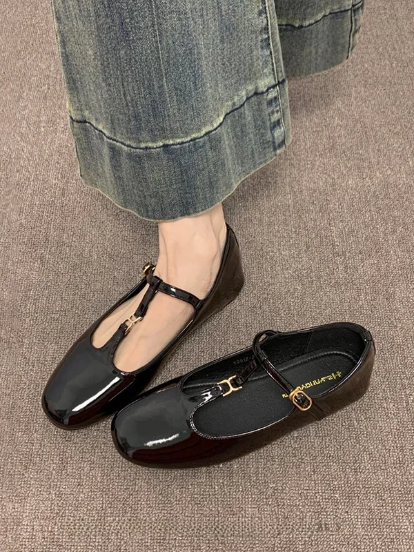 

Кожаный балет в стиле ретро Flat oes, новинка 2025, женская лакированная полая плоская обувь Мэри Джейн без шнуровки с круглым носком, противоскользящая резиновая подошва