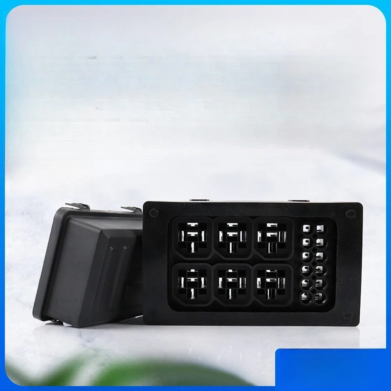 

Automobile 6-way relay waterproof fuse box engine modification cabin line fuse assembly master control box