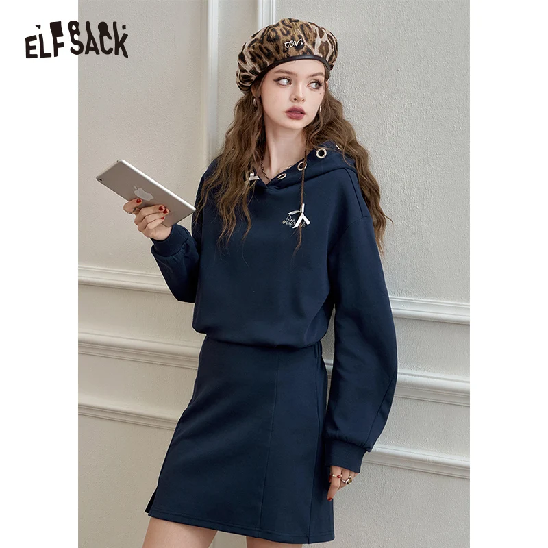 ELFSACK 2024 Autumn New Arrive Hooded sweatshirt casual dress for women A small waist slimming skirt