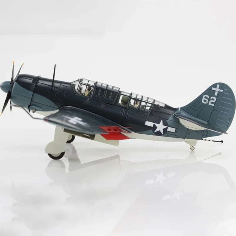 1:72 Scale HA2215 SB2C-4 Helldiver White 62,VB-18,USS Intrepid 1944 Fighter Model Diecast Alloy Classic Static Souvenir Toy Gift