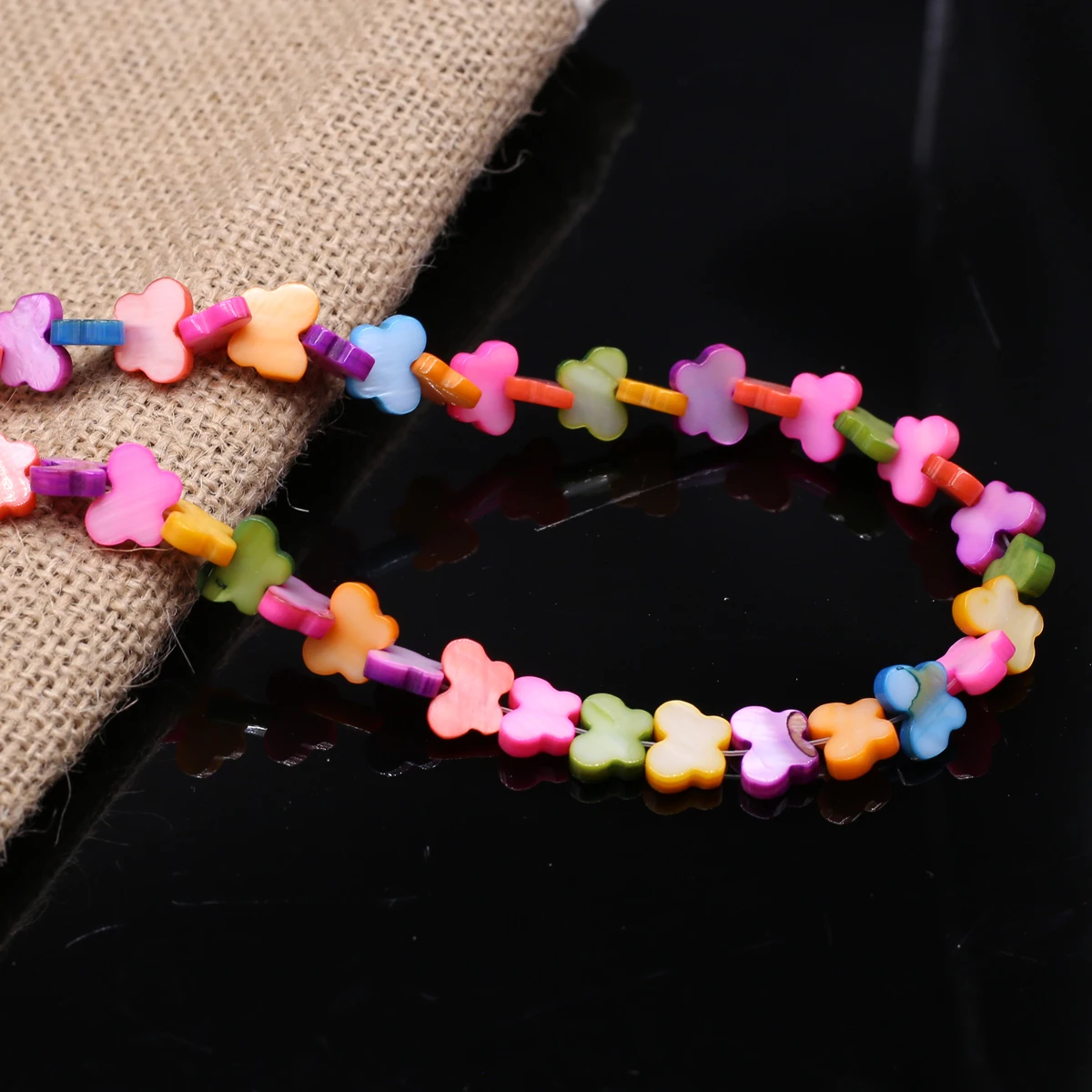 

8-9mm Colored Butterfly-Shaped Semi-Finished Natural Freshwater Shell Beads for Jewelry Making DIY Necklace Bracelet Accessories