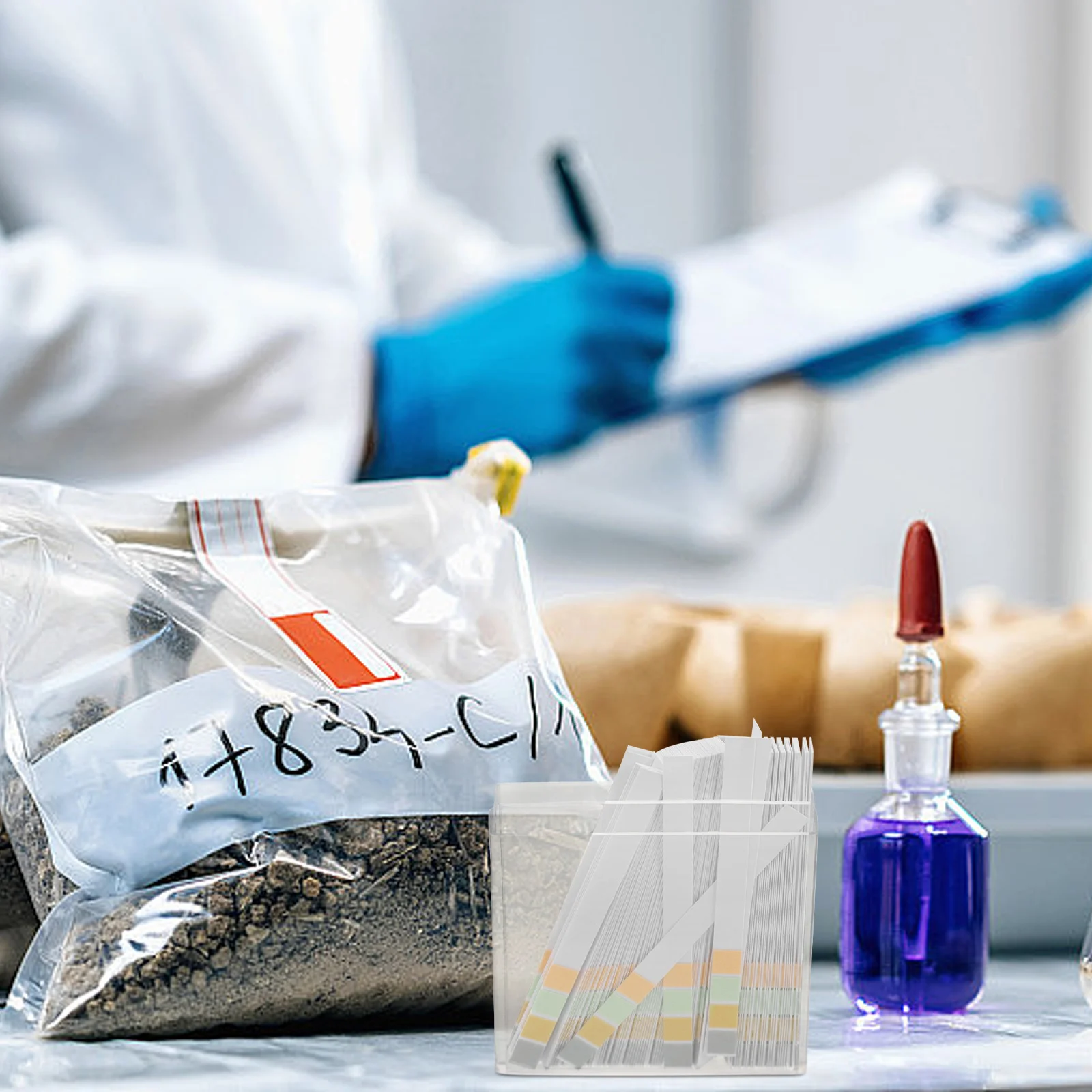 100 قطعة ورق اختبار PH لبطاقات مقارنة الألوان المحمولة للمياه التربة سهلة الاستخدام نتائج دقيقة شرائط اختبار PH