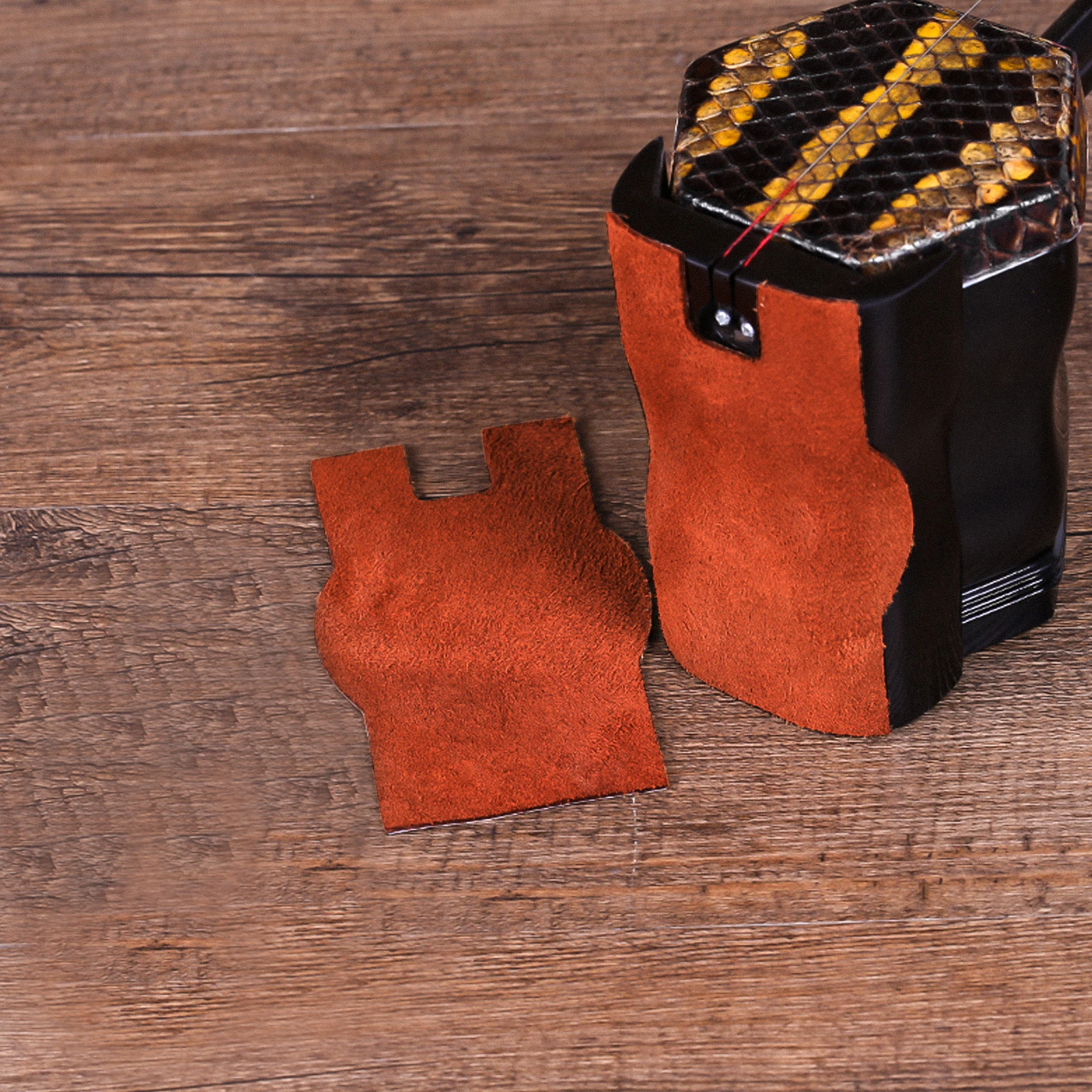 

2 Pcs Cowhide Anti slip Pad for Erhu Pipa Liuqin Wear resistant Comfortable Non slip Supply Lightweight Portable