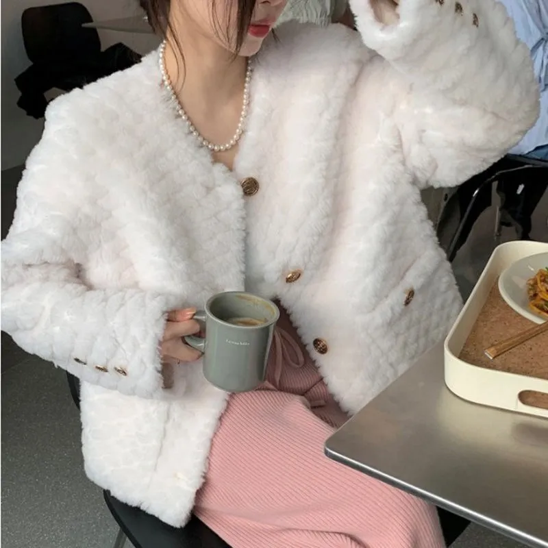 2024 Haining Fur Autumn and Winter New Genuine Wool Sheep Fleece Coat for Women Lamb Fur and Fur Integrated Fur Coat for Women