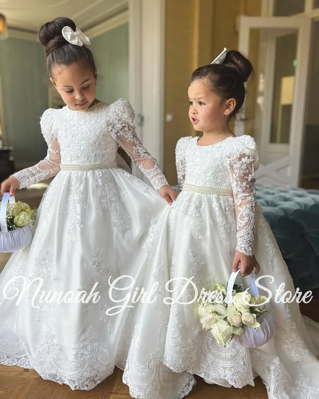 Weiße Blumenmädchenkleider für Hochzeit, Schleife, Spitze, Applikationen, bodenlang, für Mädchen, Kindergeburtstag, Party, Kommunion, Party-Kleider, individuell gestaltet