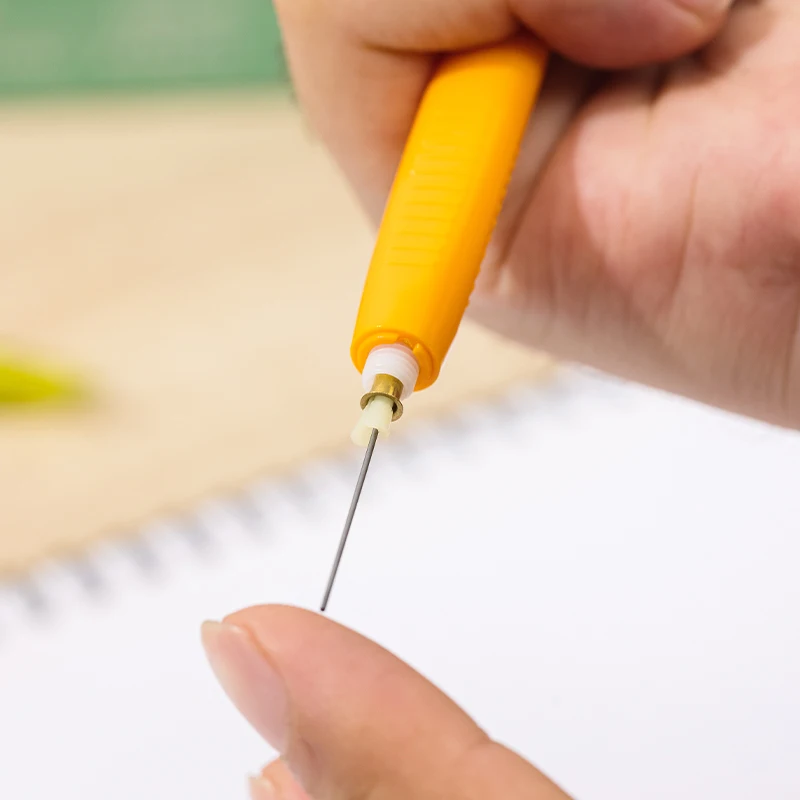 델리 0.5mm 접이식 샤프 펜슬, 클립이 있는 푸시 버튼 디자인, 가정용, 사무실용 4가지 색상 옵션