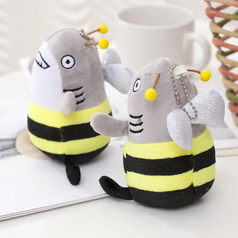 

15cm Funny Shark&Bee Keychain Cartoon Plush Stuffed Soft Toy Shark Bee Doll Girl Couple Bag Pendant Birthday Gift