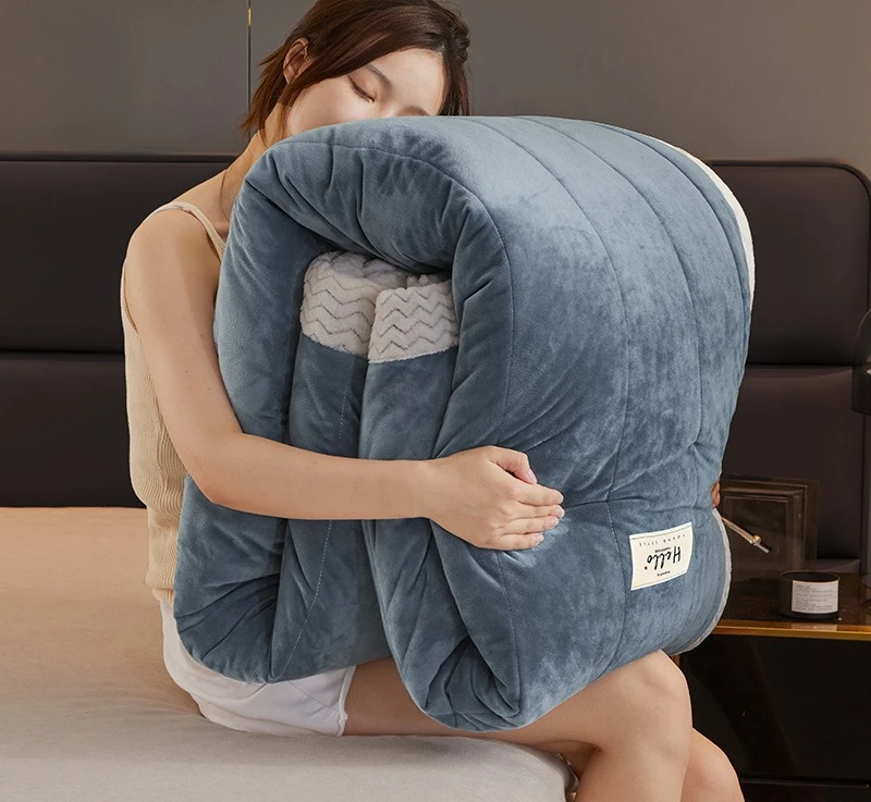 

Soft Winter New Milk Fleece Blanket 180x200cm Warm Quilted Sleeping Sofa Throw for Home Use