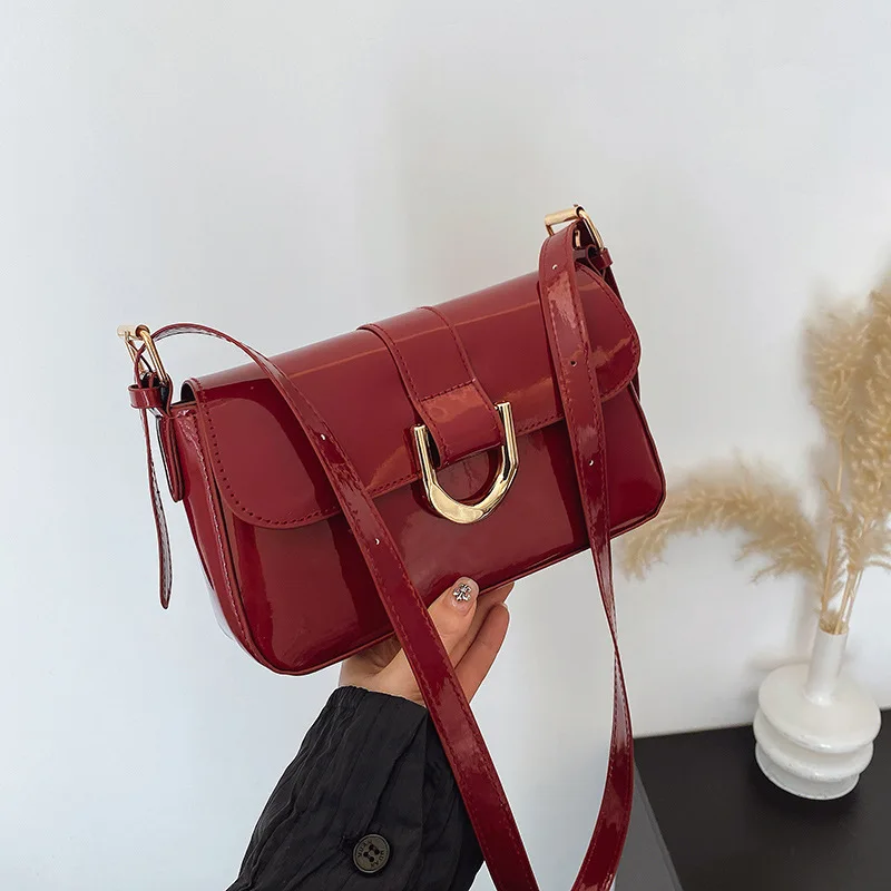 

Vintage Patent Leather Shoulder Bags for Women Small Flap Crossbody Bag Ladies Fashion Underarm Female Retro Purses Handbags