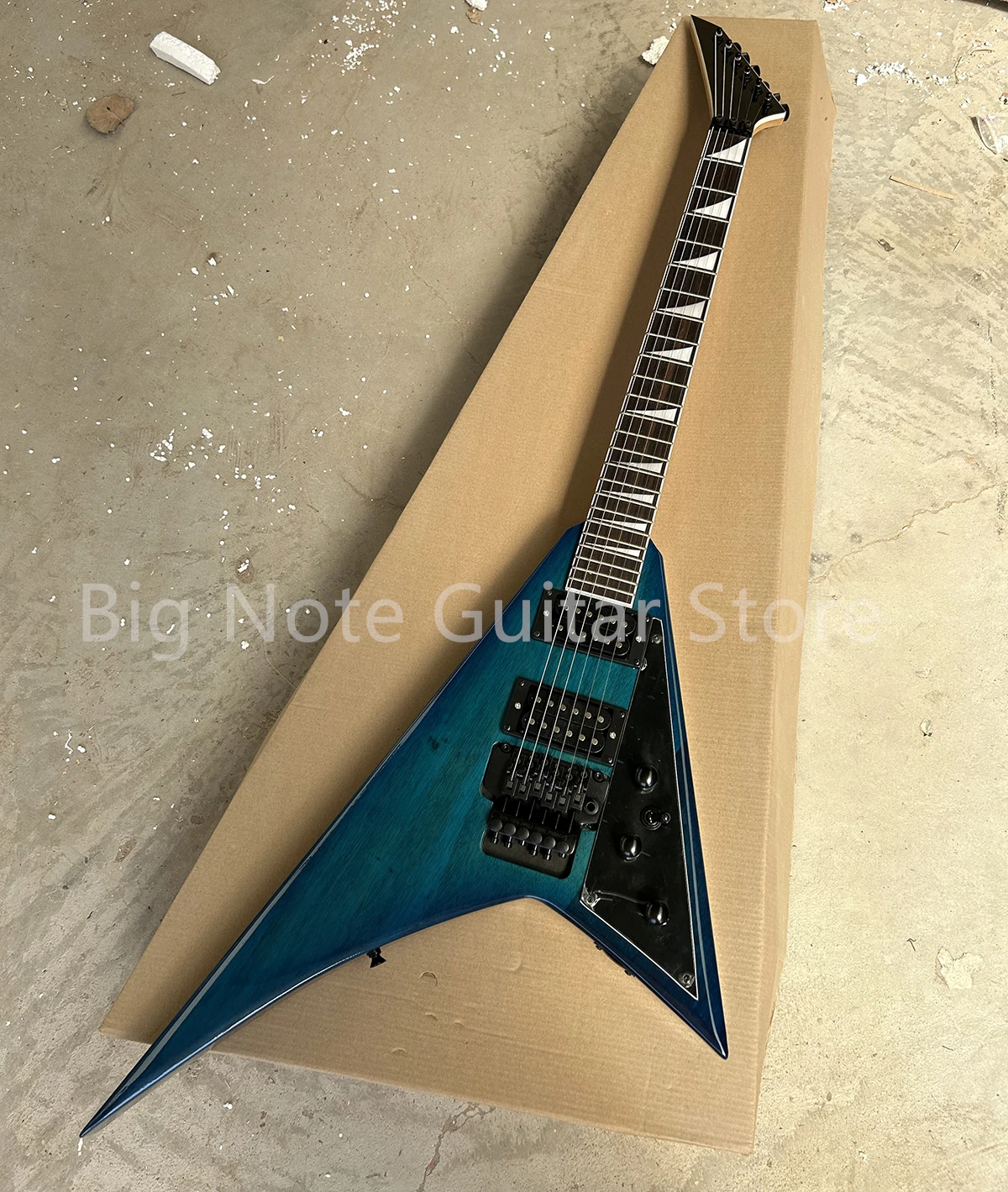 Factory Blue Burst 6 Strings Electric Guitar Rosewood Fretboard Black hardwares and Pickguard Customizable