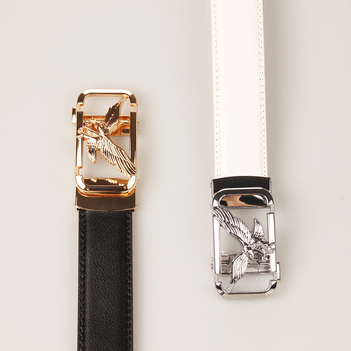 Marca de luxo Cintos de grife masculinos, negócios casuais, fivela personalizada, liga durável, águia voadora, cinto macio, estilo jeans