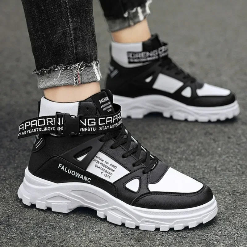 New Mens Boots Fashion Black High Top Solid Color Male Sneakers Outdoor Breathable Casual Tooling Boots for Men Platform Botines