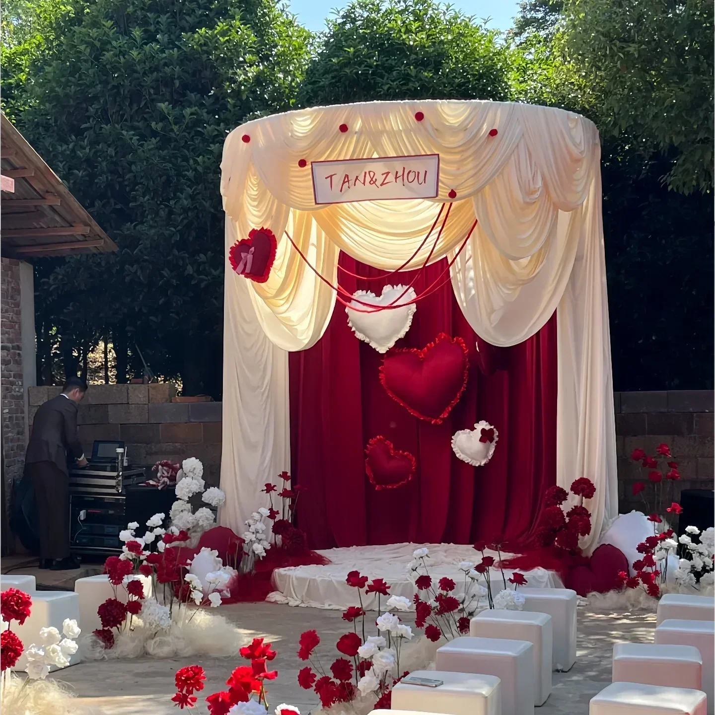 Höhenverstellbarer Runder Hochzeits-Willkommensbogen-Rahmen aus Schmiedeeisen, Kreisförmiger Hintergrundständer mit Drapierter Baldachin-Blumendekoration für den Außenbereich – Detail 1