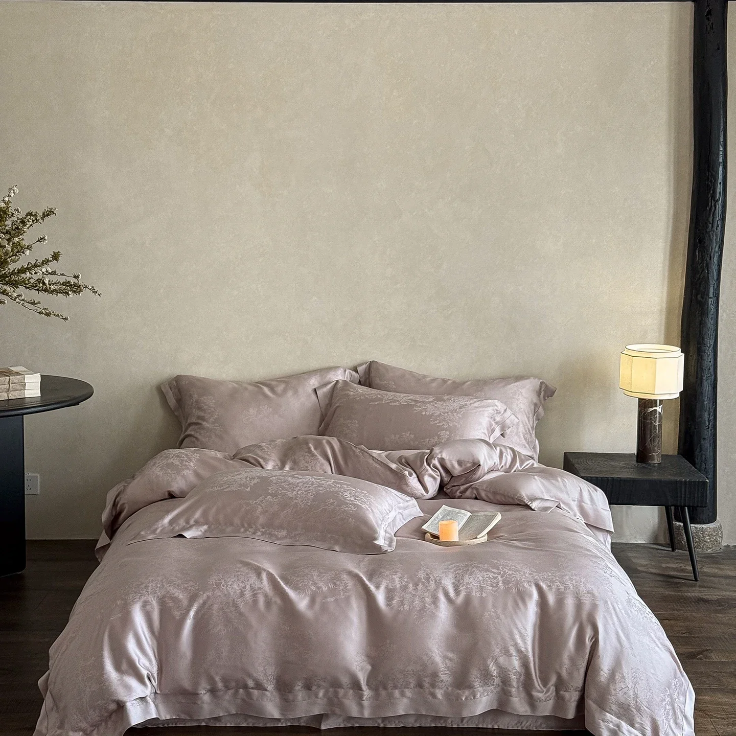 Soft Breathable Lyocell Jacquard Luxury Bedding Set Cooling Silky Duvet Cover Set Queen King Size Bed Linens with Pillow Shams