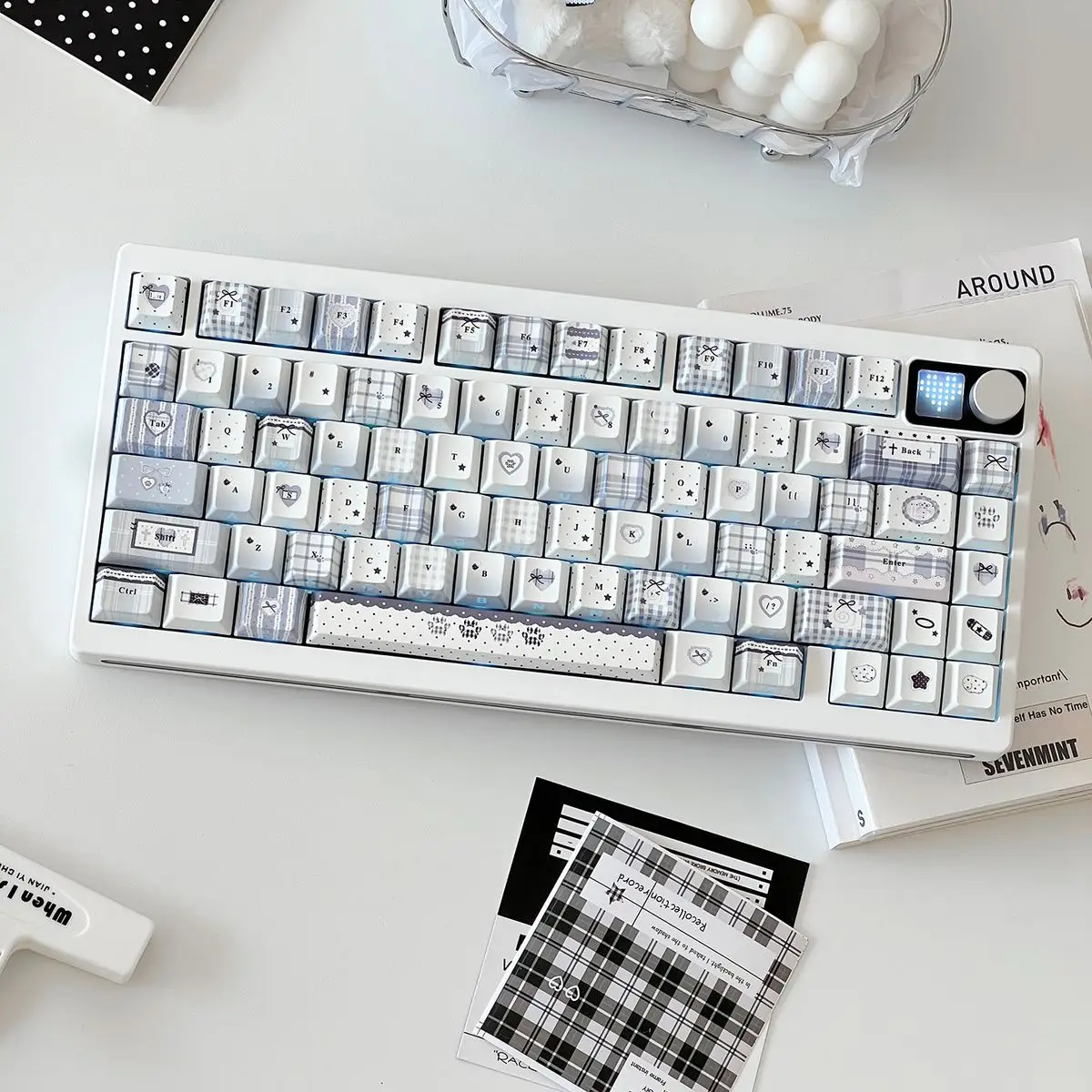 MAIMOOO Sweetheart Checkered Keycaps Cherry Profile PBT Sublimation Side-printed Cute Lace Bow Keycaps for Mechanical Keyboard