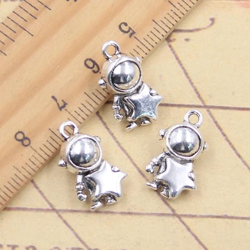 10 sztuk Charms Space Man Universe astronauta gwiazda tybetański srebrny kolor wisiorki antyczne tworzenie biżuterii DIY Handmade Craft
