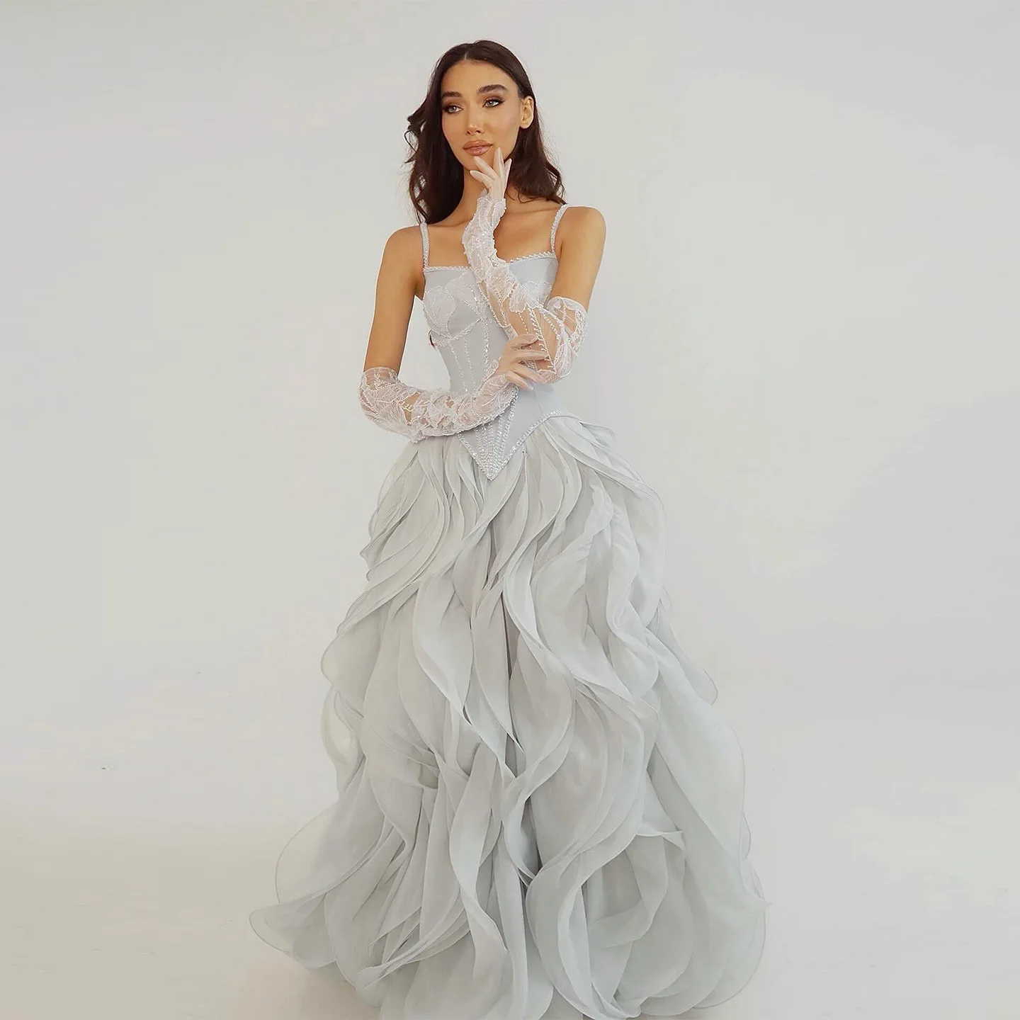 Sharon Said Luxuriöses graues Abendkleid mit Spaghettiträgern, Korsett-Oberteil, gerüschtem Chiffon, für formelle Anlässe, Partykleider SS672, maßgeschneidert – Detail 4