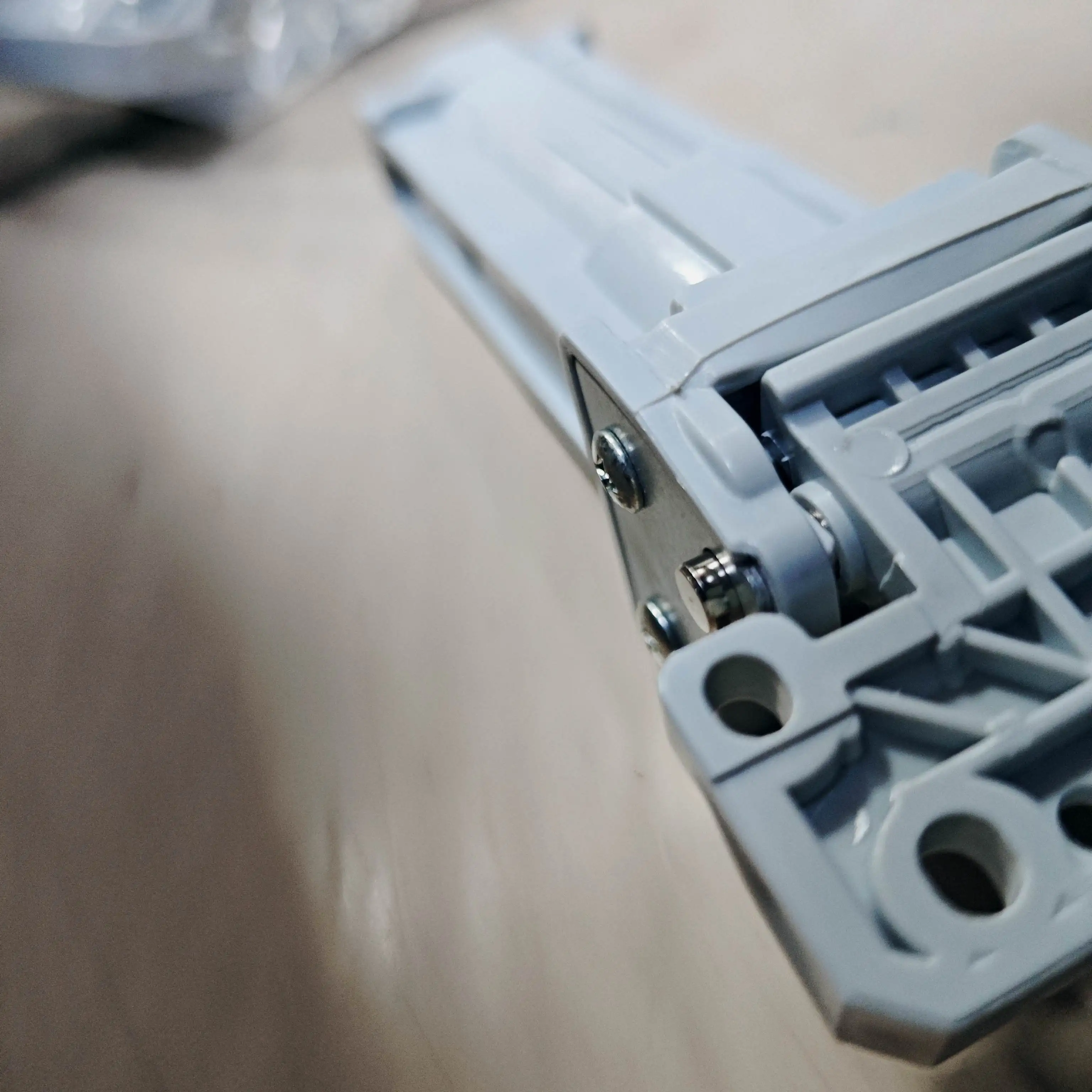 

2 шт. Q7404-60024 Q7404-60029 Шарнир АПД для HP LaserJet 500 M521 M525 M575 CM4540/521 525 575