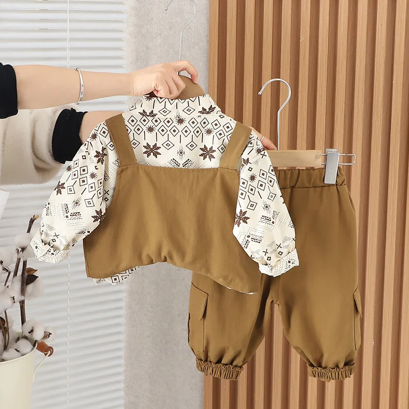 2024 Spring Baby Outfits for Boy Clothes 1 To 2 Years Korean Fashion Single Pockets Vest + Shirts + Pants 3PCS Toddler Boys Suit image 2