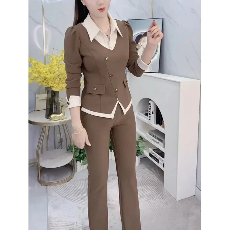 2025 primavera y otoño moda reductor de edad adelgazamiento costura falsa camisa de dos piezas abrigo con cuello + pantalones casuales traje de dos piezas