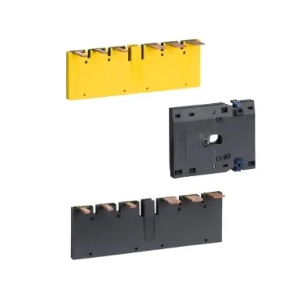 

LAD9R3 Kit for assembling 3P reversing contactors, LC1D40A-D80A with screw clamp terminals, without electrical interlock