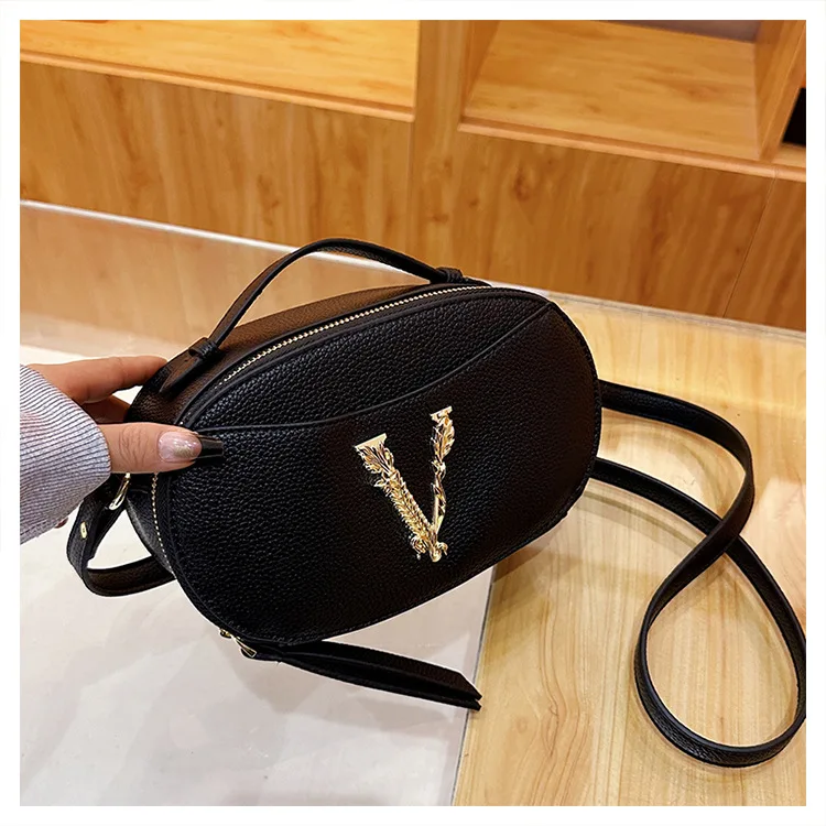 

All-Match Women's Small Round Crossbody Bag - Minimalist Casual Shoulder Bag, Trendy & Luxury Design for Daily Essential