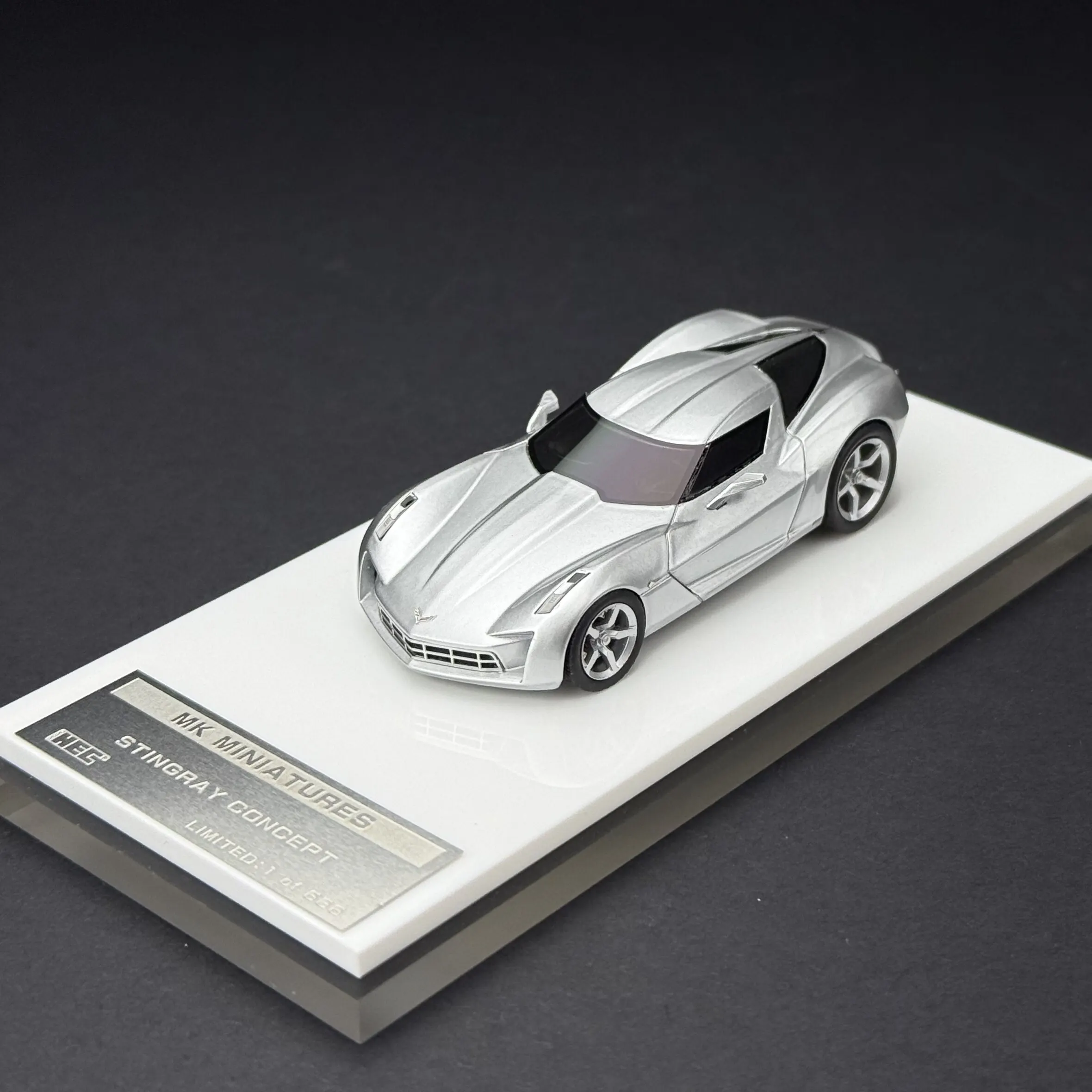 MK 1:64 Scale Beijing HEC C7 Sports Resin Car Model