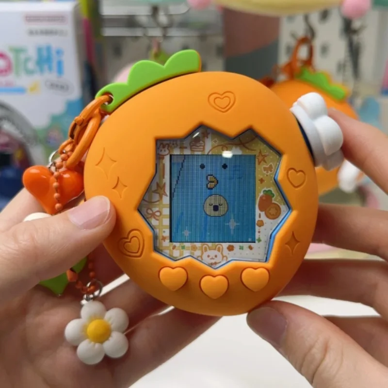 Tamagotchi Paradise – housse de protection pour Machine à animaux de compagnie, fraise rose, livré avec panneau en papier, pendentif, nouvelles couleurs, en Stock