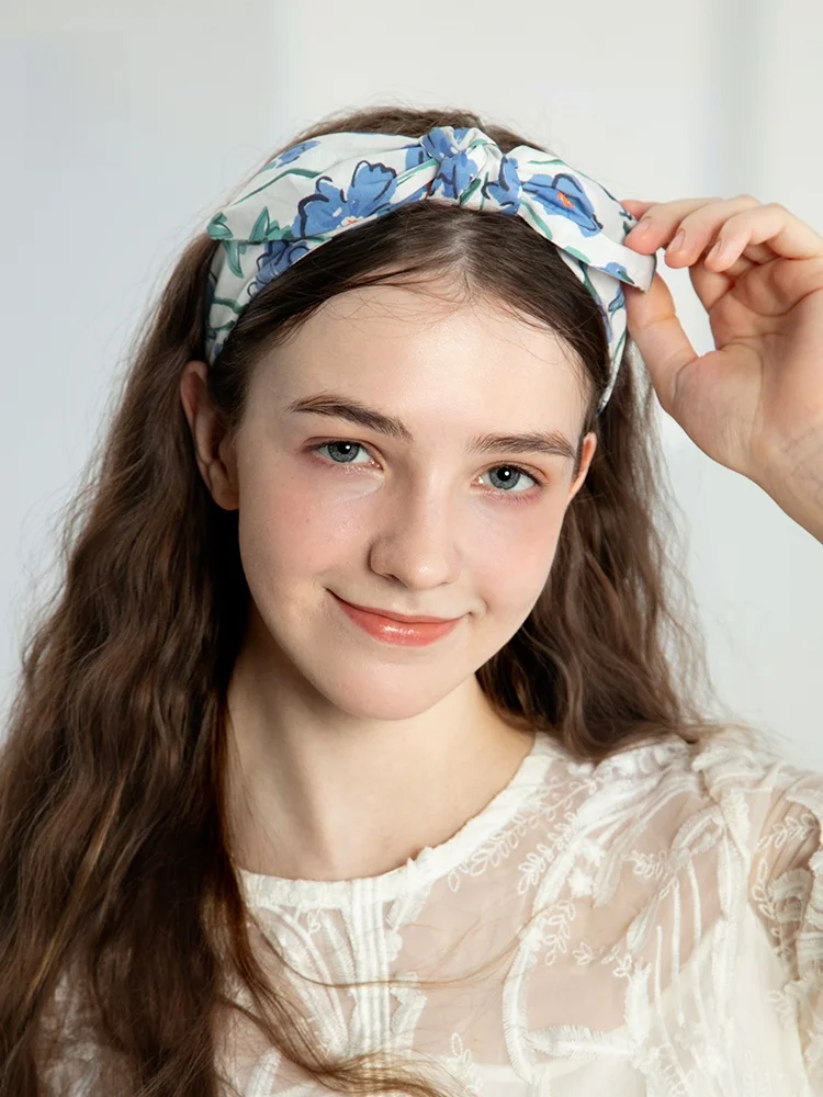 Elegant-bandeau-a-nœud-imprime-floral-pour-filles-accessoire-cheveux-femme-tendance-design-original-en-tissu