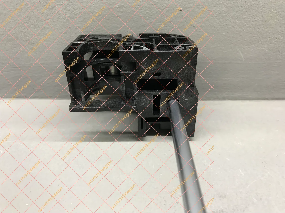 

Пластиковая деталь оси Y MAX3 + световая панель