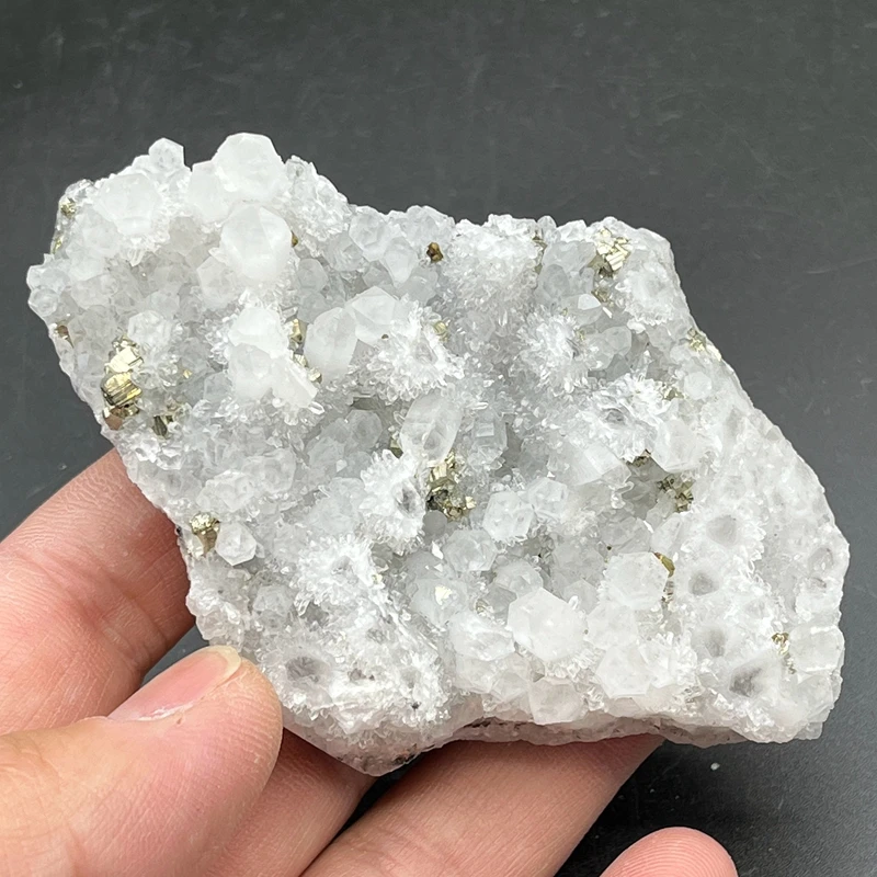 Natural crystal cluster and pyrite symbiosis crystal cluster meditation energy healing stone home decoration mineral specimen