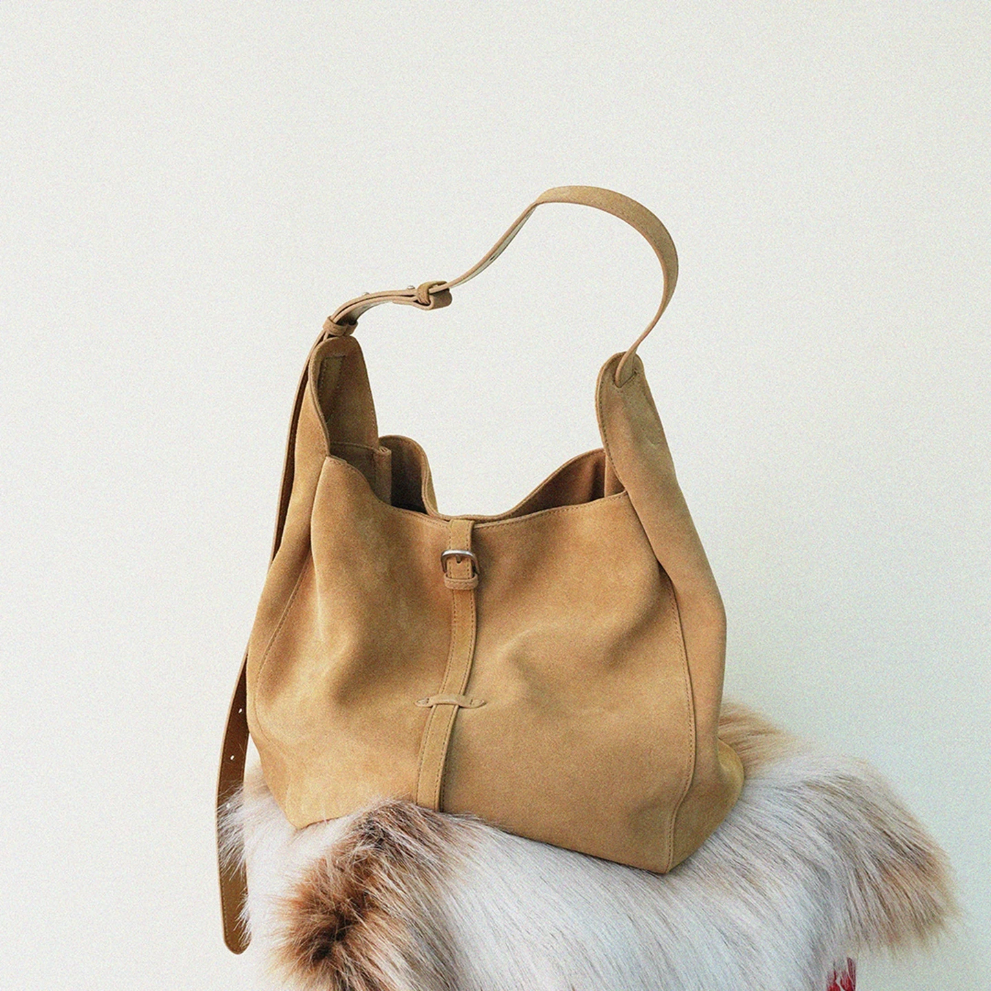 

Fashionable New Matte Suede Leather Tote Bag Retro Simple Casual Versatile Large Capacity Single Shoulder Bag For Women Trendy