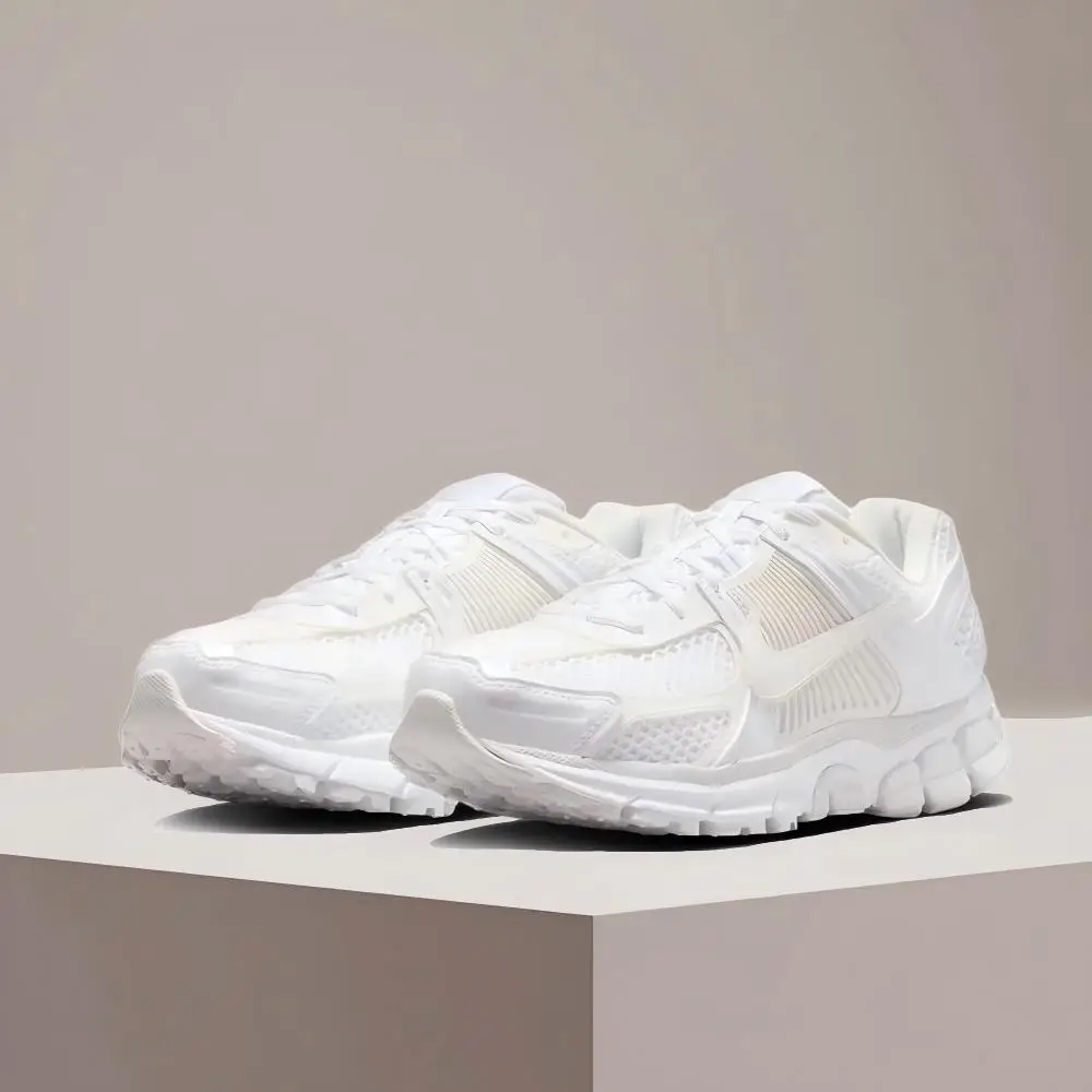 Nike VOMERO Women's Anti-Slip, Durable, Cushioned, Stylish, Versatile Multi-Functional Sneakers IB4397-100