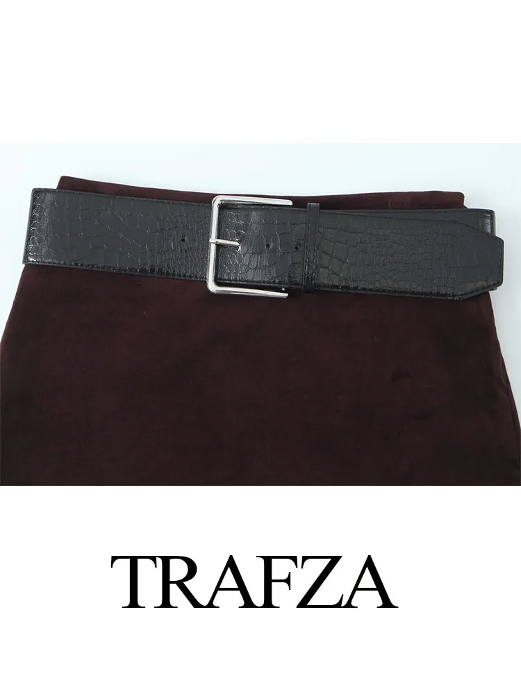 TRAFZA Female High Street Slim Skirts Solid High Waist Belt Decorate Zipper Mini Skirts Autumn Short Skirts Woman 2024 Trendy