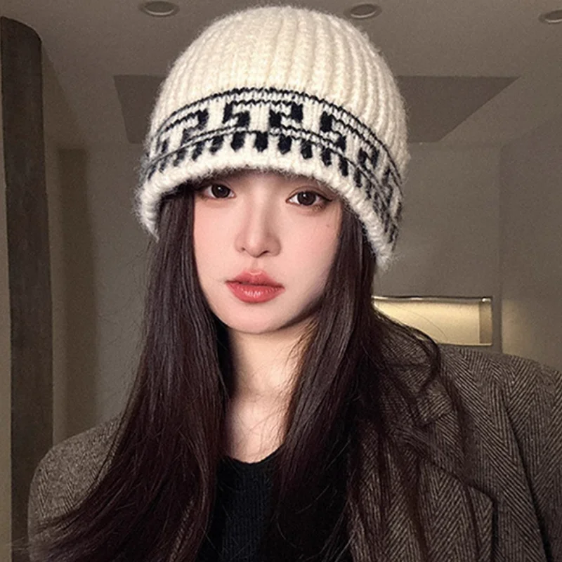 Topi pullover wanita rajutan, musim gugur dan musim dingin, hangat, topi ember kasual, topi nelayan, topi rajutan