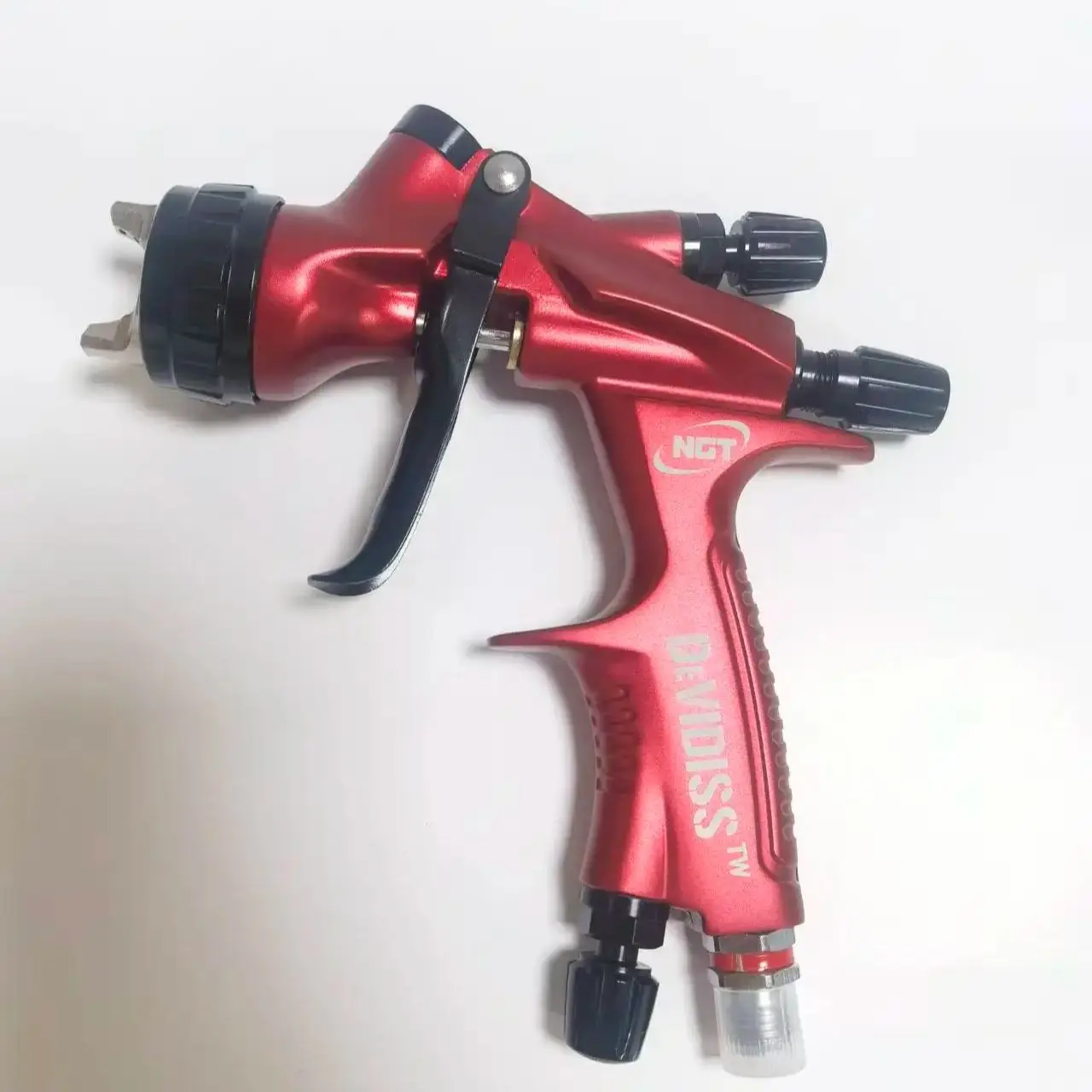 Bestseller DeVIDISS HVLP NGT Spray Gun Kit Professional 1.3mm 600ML Nozzle Car Paint Application Comfortable for All Car PaintsU