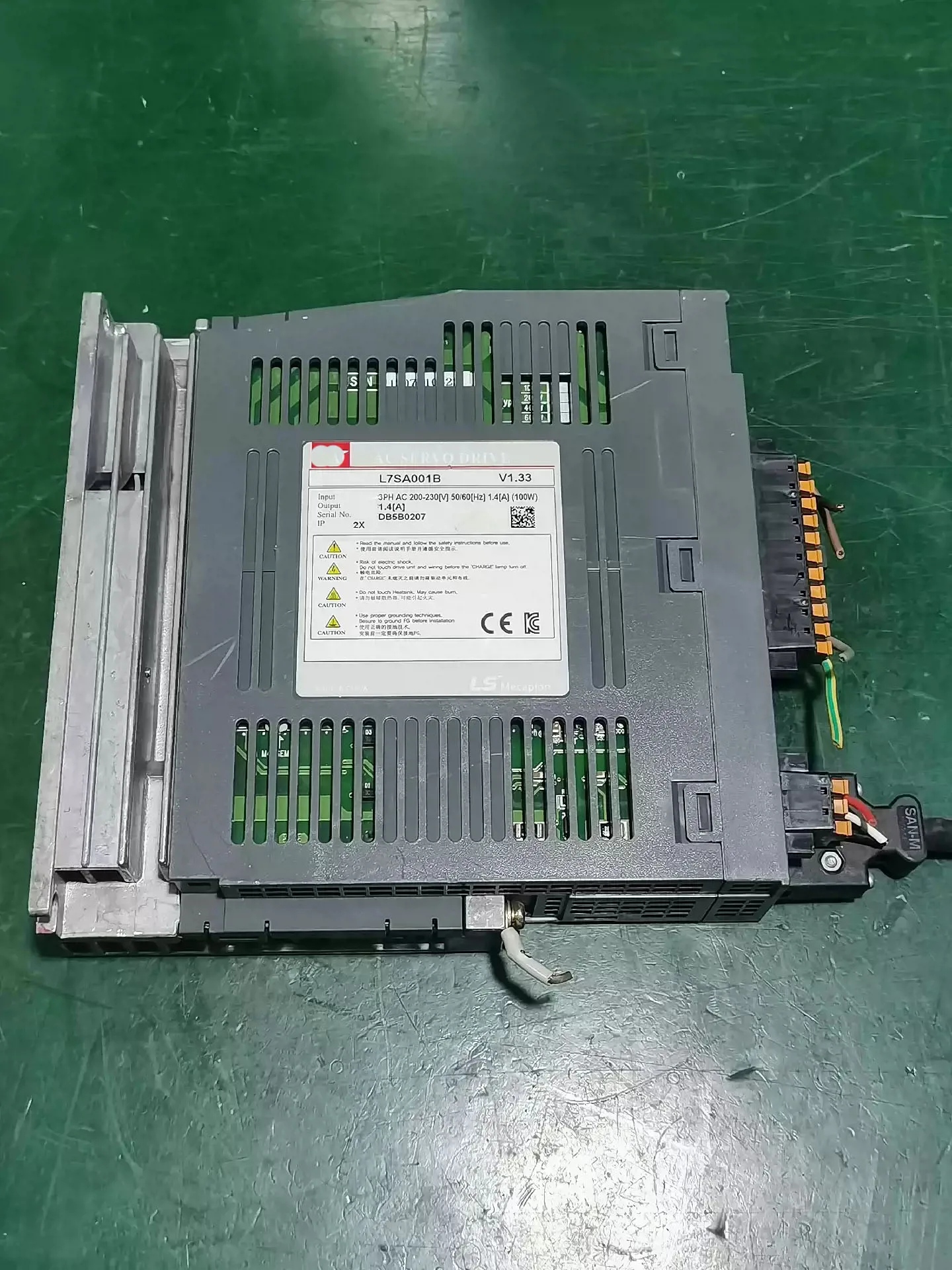 L7SA001B Сервопривод для LS