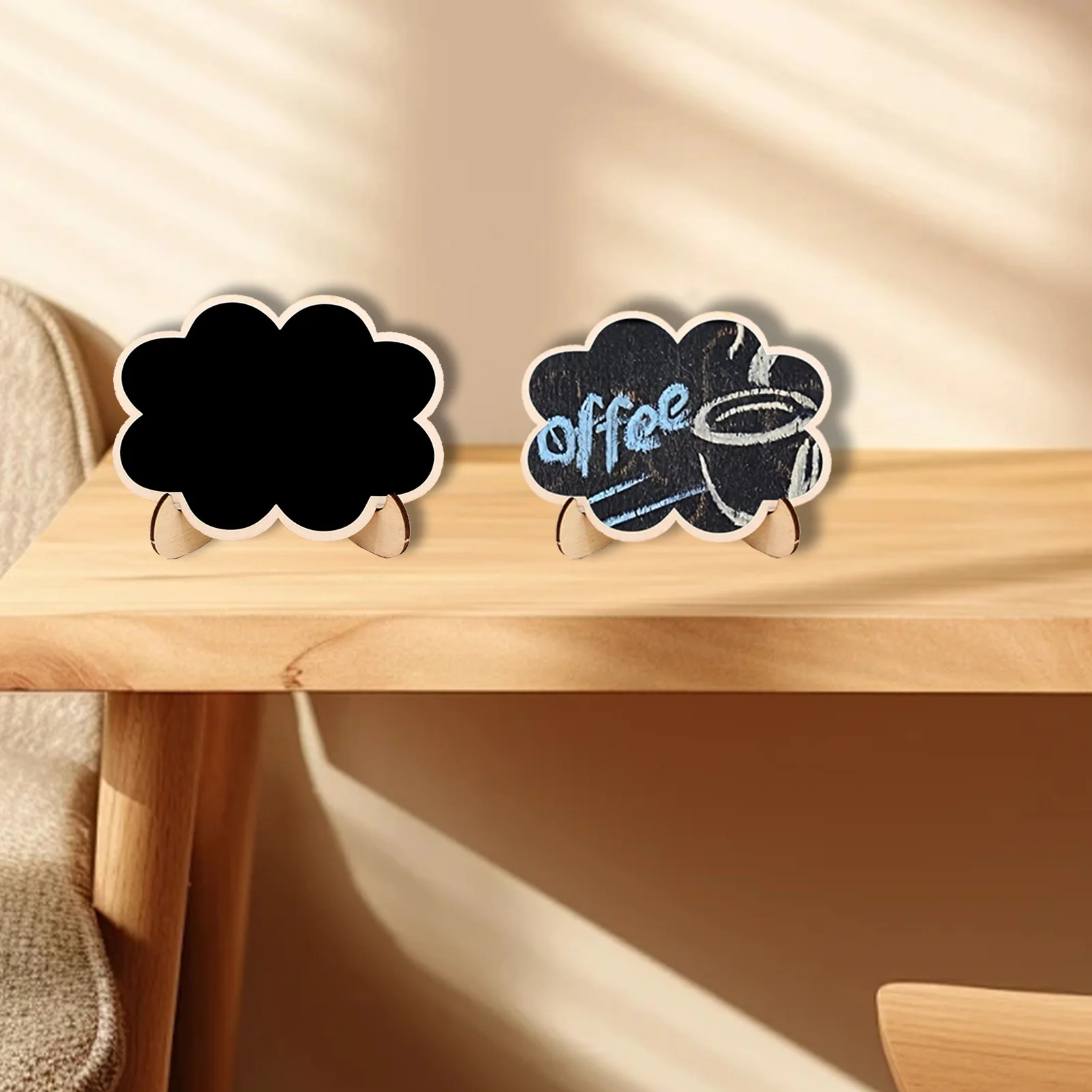 20pcs Mini Chalkboard Signs with Creative Flower Shape Design Bulletin Board Suitable for Boutiques Restaurants