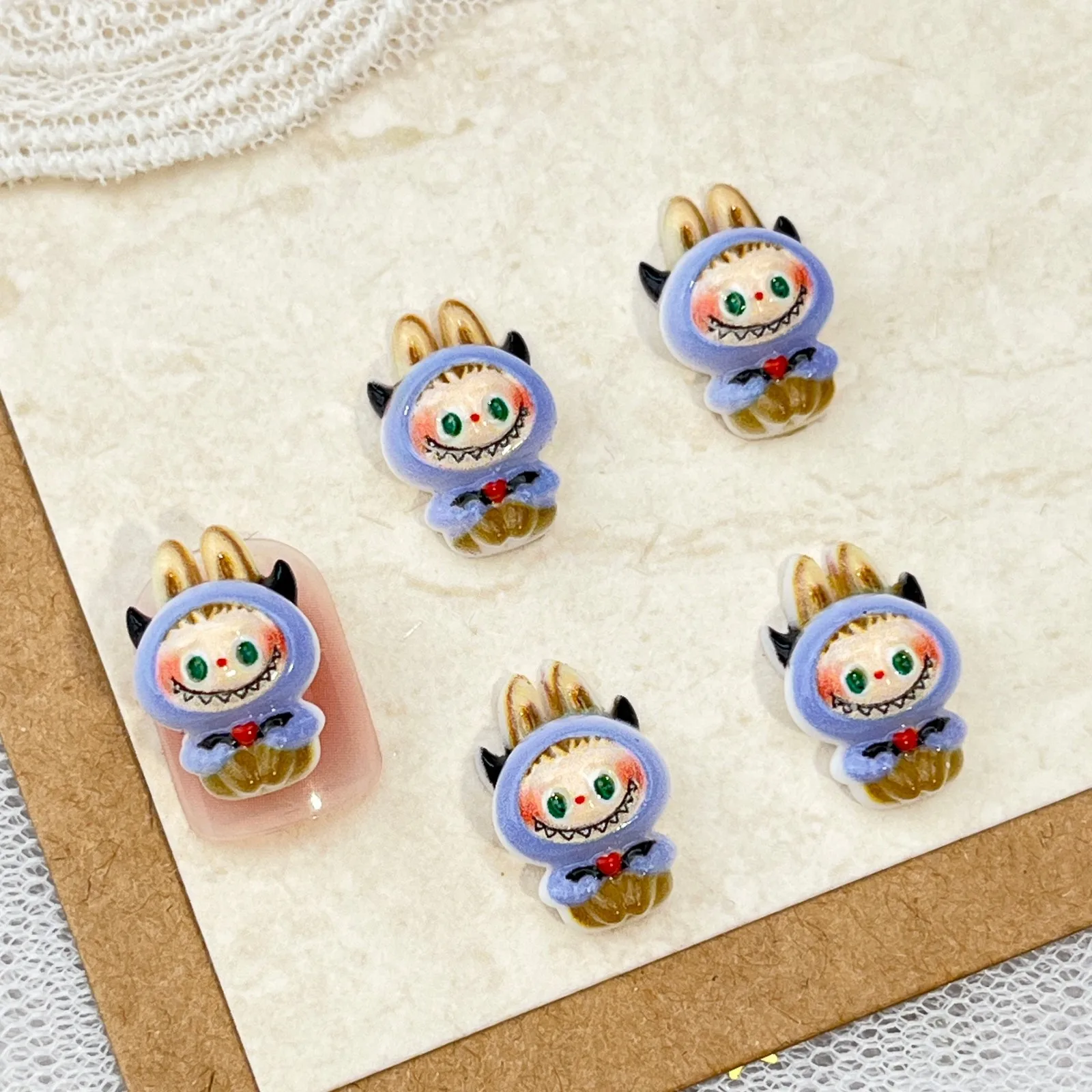 LYLE 20 Stück Niedliche Gruselige Halloween Cartoon Nagelkunst-Charms 3D buLaBU Totenkopf Kürbis Harz Flatback DIY Nageldekorationen Bling Set – Detail 9